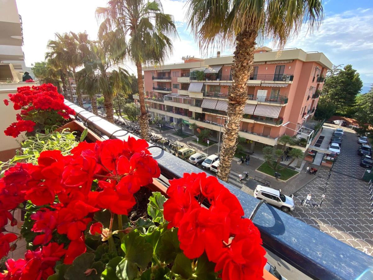 Viva Apartment Sorrento Exterior foto